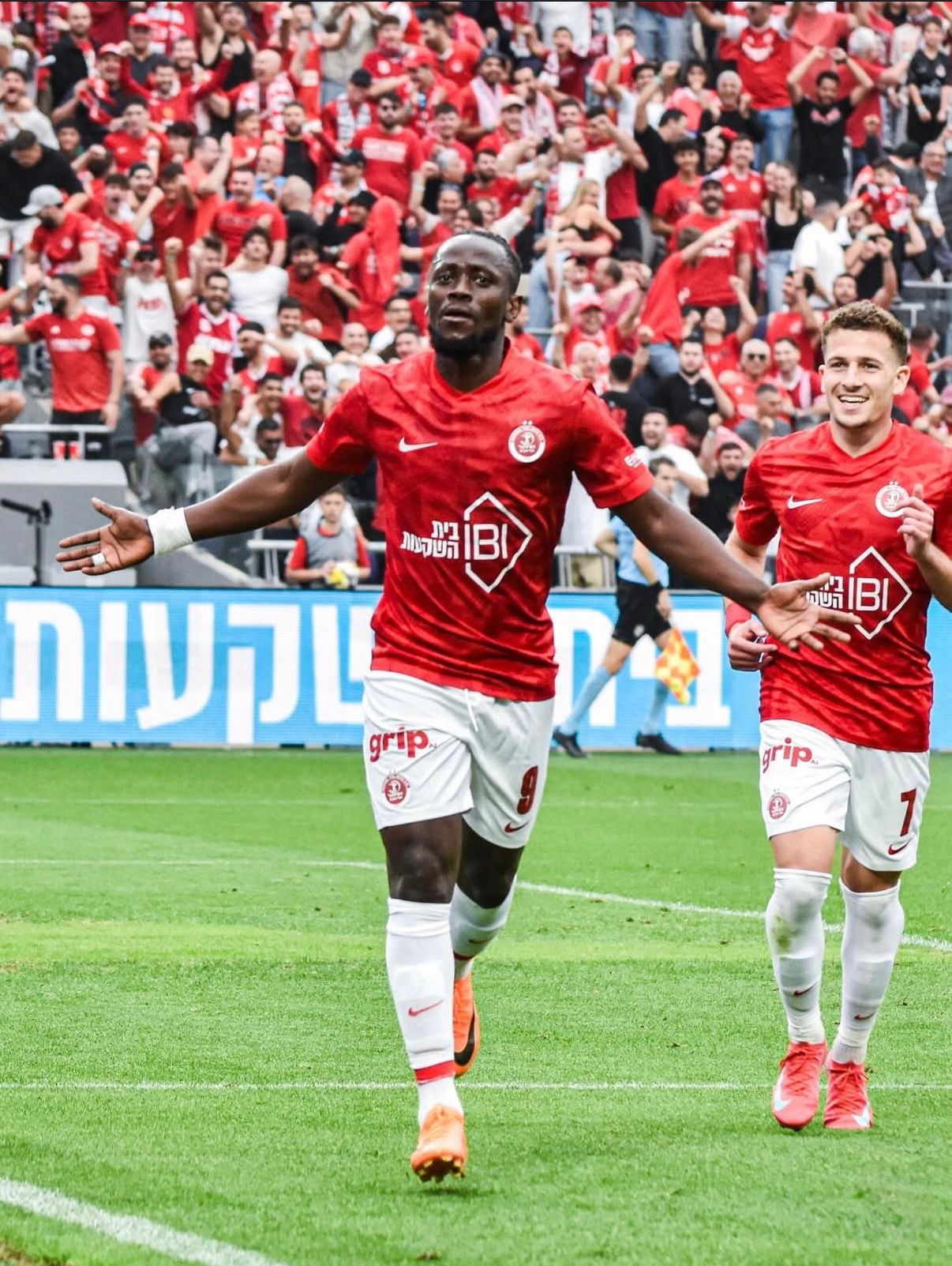 Emmanuel Boateng Scores First Goal for Hapoel Tel-Aviv in Victory Over Hapoel Jerusalem